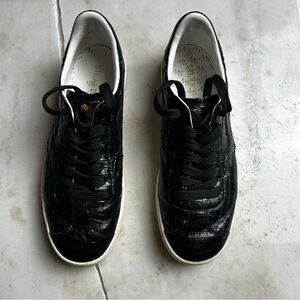 Stuart Weitzman Black Women’s Low-Top Sneakers - Stylish Croc-Textured Shoes